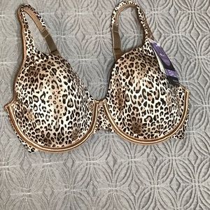 Bali One Smooth You, full coverage bra.NWT